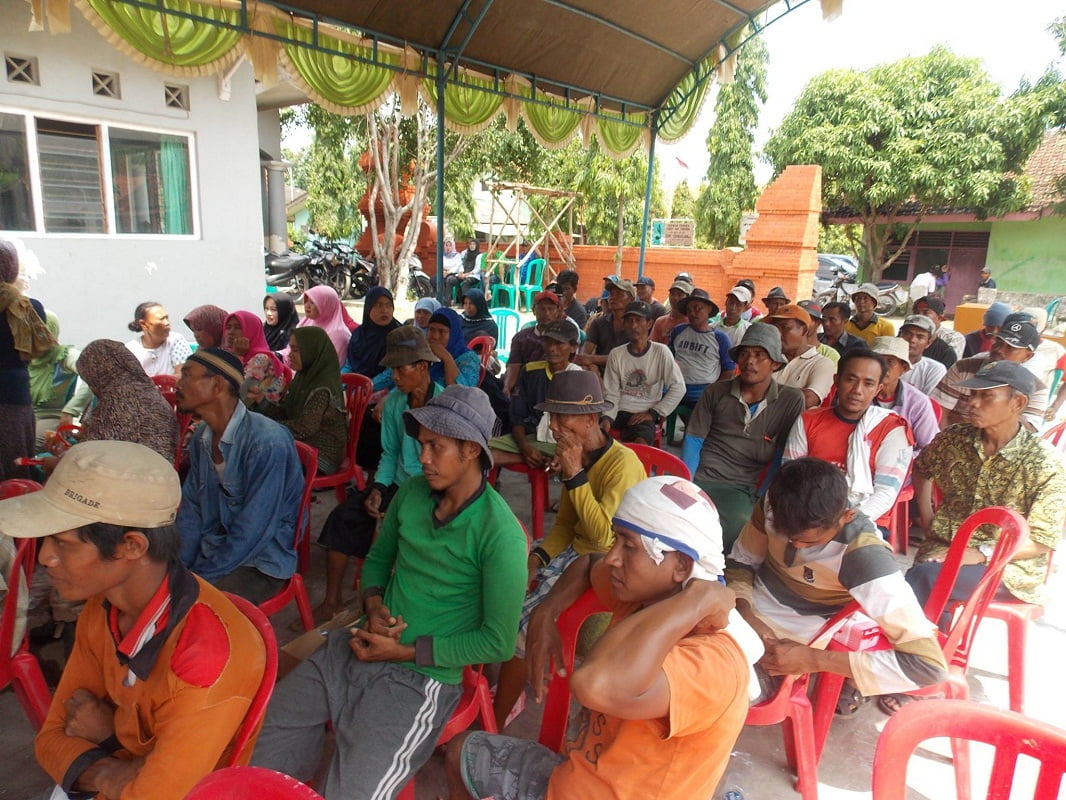 Ketua PAC jamblang Kab. Cirebon Beri Santunan Puluhan Anak Yatim & Kurang Mampu