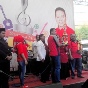 thumb_948261_04064715052016_PDIP_lomba_selfie