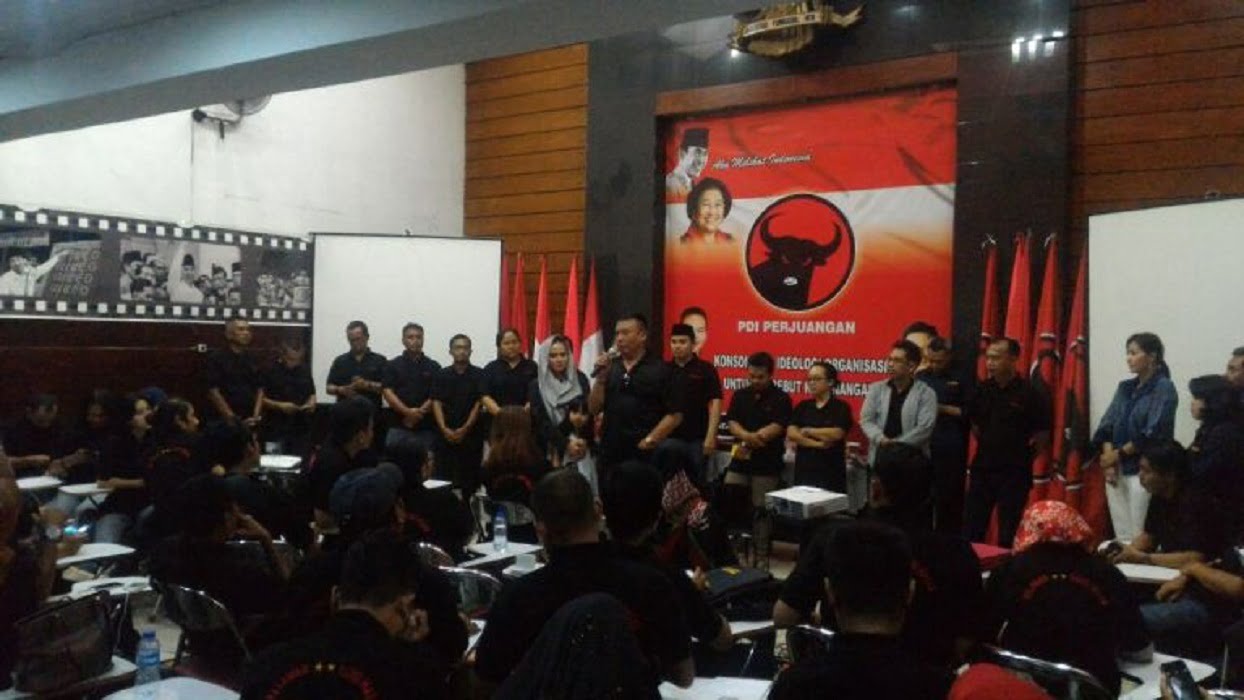 Bentuk Relawan, PDI Perjuangan Jabar Siap “Bertarung” di Pilgub 2018