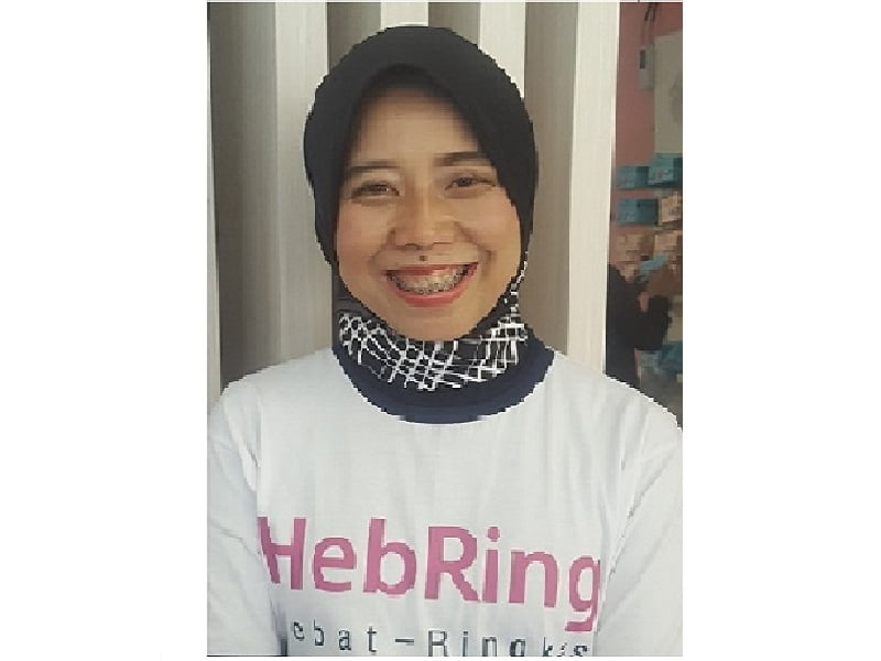 Bidik Pemilih Perempuan, Bunda Hebring Gelar Pelatihan Make Up