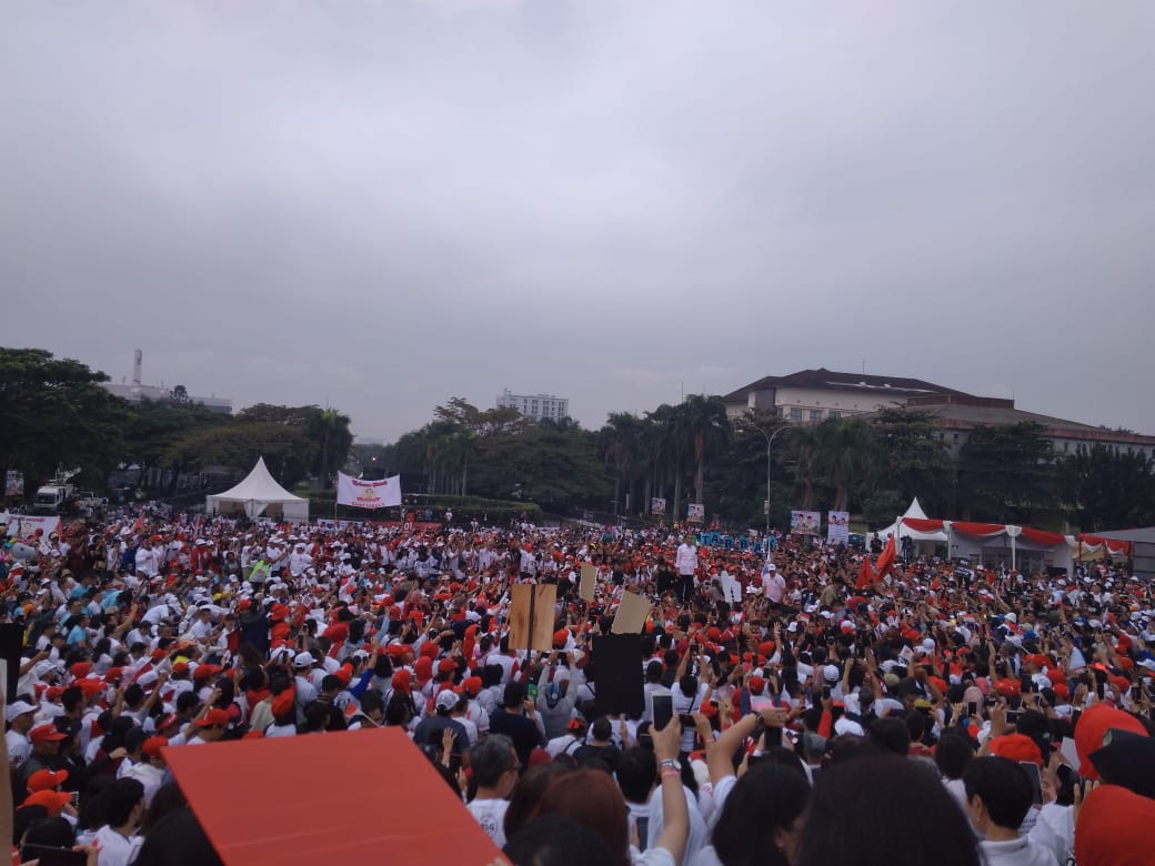 Kadernya Padati Deklarasi Alumni Jabar Ngahiji, DPD PDI Perjuangan Jabar Bangga Militansi Kader