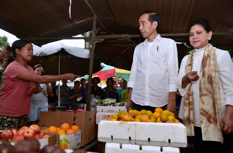 Presiden Awali Kunjungan Kerja ke Bali dengan Meninjau Pasar Sukawati