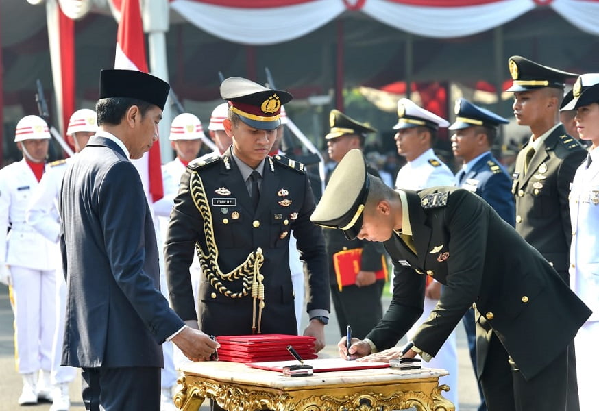Presiden Jokowi Lantik 781 Perwira TNI dan Polri Tahun 2019