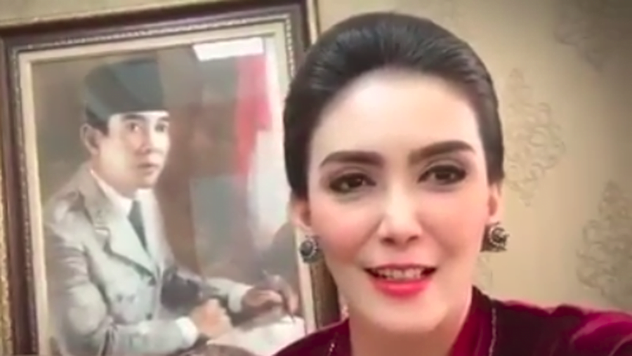 Jadi Anggota DPR Lagi, “Rieke Diah Pitaloka” Minta Maaf