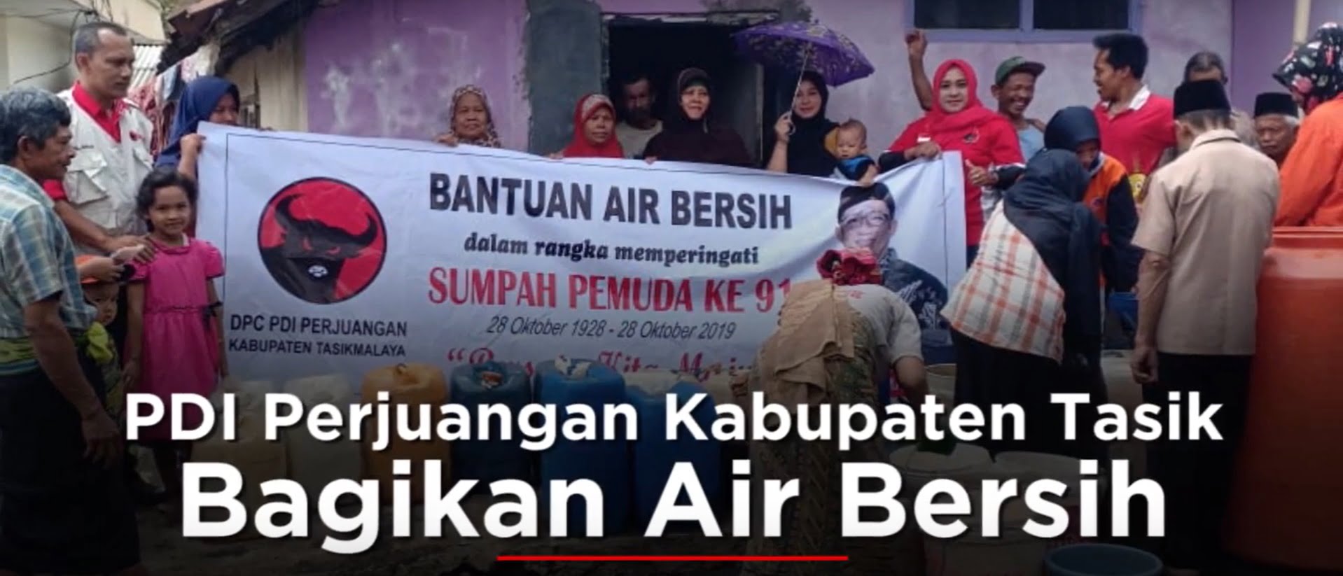 PDI Perjuangan Kabupaten Tasik Bagikan Air Bersih