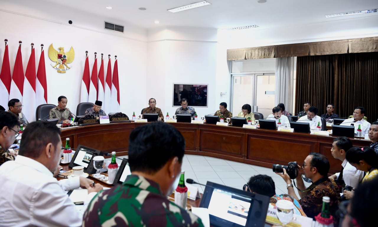 Presiden Instruksikan Mendikbud Manfaatkan Teknologi untuk Tingkatkan Kualitas Pendidikan