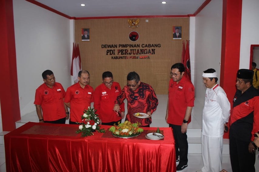 Hasto: Seluruh Kantor DPC PDI Perjuangan Dapat Di Pergunakan Masyarakat