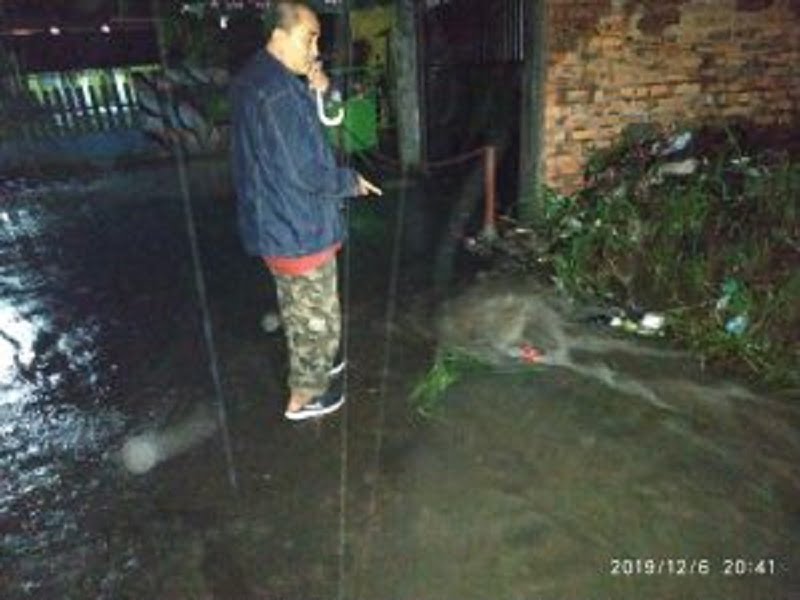 Tinjau Banjir Anggota DPRD Kota Sukabumi turun ke jalan
