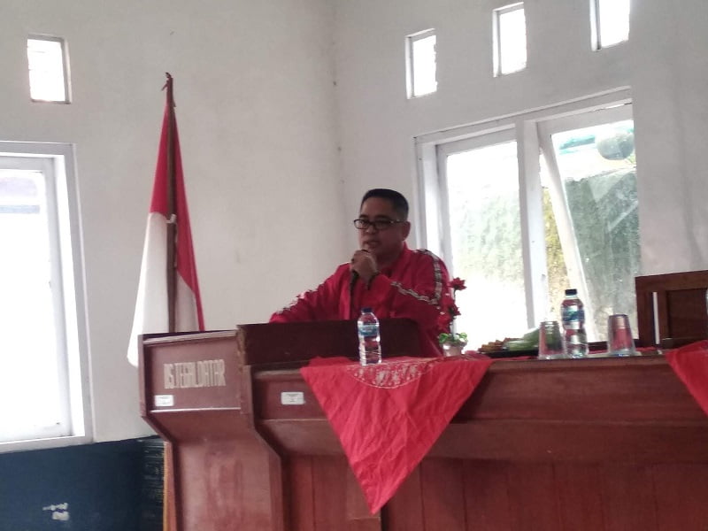 Ketua DPC PDI Perjuangan Purwakarta Terjun Langsung Dalam Pengukuhan Seluruh Ranting Se – Purwakarta