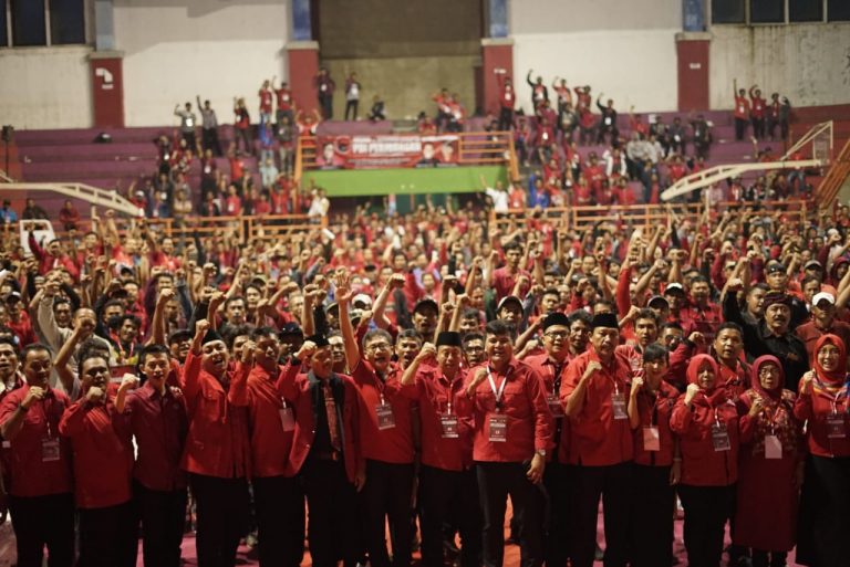Pembentukan Ranting dan Anak Ranting PDIP Subang DIhadiri RIbuan Kader