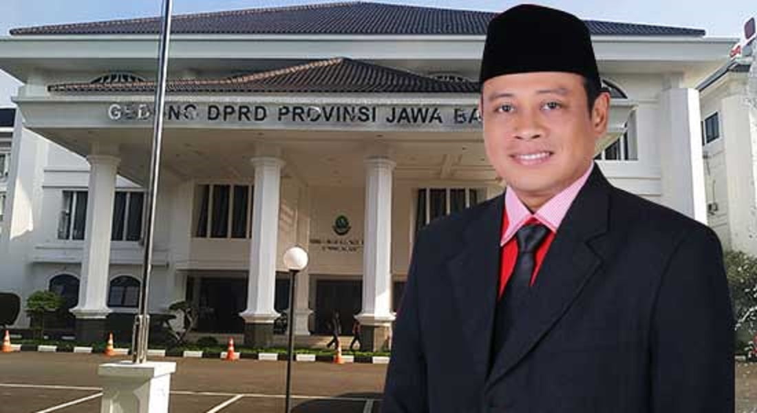 Atur Pesantren di Jabar, Fraksi PDIP : Ridwan Kamil Offside