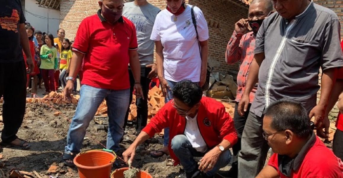 Bulan Bung Karno, Tak Pantas Ada Nenek Dan 3 Cucu Yatim Piatu Belasan Tahun Dibiarkan Di Rumah Reyot Di Kawasan Industri Terbesar