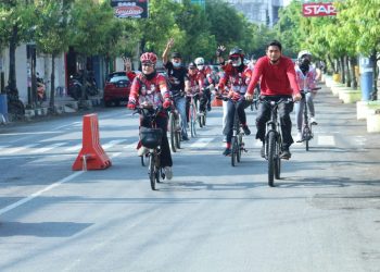 Paslon Nina-Lucky Gowes: Pendidikan untuk Warga di Tengah Pandemi