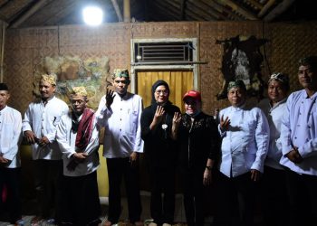 Keluarga Besar Kasepuhan Cirebon Dukung Nina Lucky