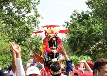 Naiki Kuda Depok, Nina Agustina Sampaikan Pentingnya Melestarikan Kesenian Daerah