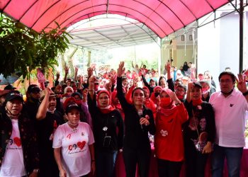 Rieke Diah Pitaloka “Turun Gunung” Menangkan Nina Lucky