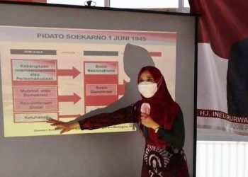 Sosialisasi 4 Pilar Kebangsaan Sebagai Upaya Membangun Semangat Nilai-Nilai Kebangsaan Kaum Milenial