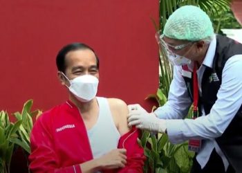 Presiden Jokowi Terima Suntikan Kedua Vaksinasi COVID-19