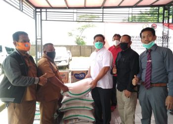 Anggota DPRD Jabar Abdy Yuhana Salurkan Bantuan Untuk Korban Banjir Pamanukan