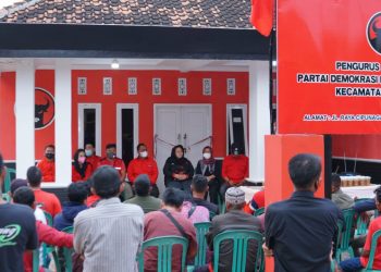 Kantor PAC PDI Perjuangan Kecamatan Cipunagara Diresmikan