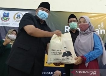 Pemkab Garut berkolaborasi dengan PDI Perjuangan untuk bantu anak yatim