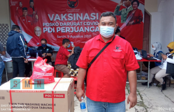 DPC PDI Perjuangan Garut Gelar Vaksinasi massal di Kelurahan Muarasanding, Kecamatan Garut Kota