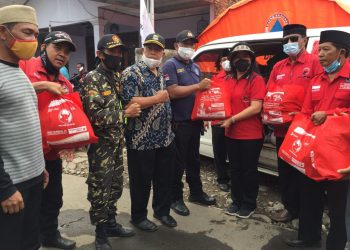 Dr Janet Aprilia Stanzah Turun Berikan Bantuan Untuk Korban Kebakaran