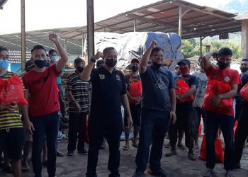 Posko Darurat Covid-19 DPC PDI-P Kota Sukabumi Distribusikan 200 Paket Sembako ke Komunitas pemulung