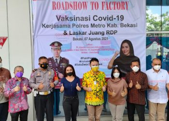 Laskar Juang RDP Bersama Polres Metro Bekasi Dorong Percepatan Vaksinasi