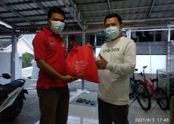 DPC PDI Perjuangan dan Baguna Kota Sukabumi, Sebar 300 Paket Bansos