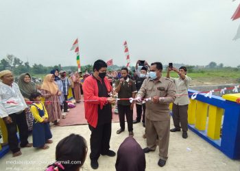 Natala Sumedha Resmikan Jembatan di Kecamatan Pangkalan
