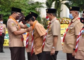 Nanang Permana Terima Penghargaan Lencana Melati Pada Peringatan Hari Pramuka