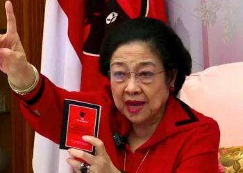 Biasa Diserang Hoax, Hasto: Bu Mega Sehat, Energik, Semangat