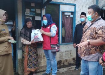 Kunjungi Rumah Ambruk Tertimpa Longsor, Yudha Puja Turnawan Ingatkan Pentingnya Mitigasi Bencana