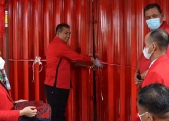 Sukur Resmikan Kantor Bantuan Hukum Rakyat di Kota Bekasi