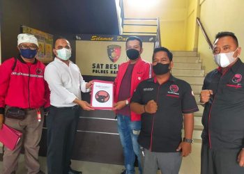 Diduga Sebarkan Berita Hoaks, PDIP Karawang Laporkan Hersubeno Arif ke Polisi
