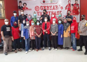 Wujudkan Herd Imunity di Masyarakat, DPC PDI Perjuangan Karawang Selenggarakan Gebyar Vaksinasi