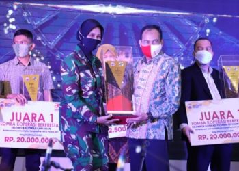 Pemkot Cimahi Serahkan Penghargaan Kepada 26 Koperasi Pemenang Lomba