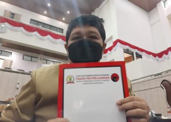 Rapur KUA PPAS DPRD Karawang Dihujani Interupsi Fraksi PDIP
