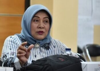 Peringati Hari Pahlawan, Anggota DPRD Jabar Iis Turniasih Ajak Masyarakat Hadapi Tantangan Di Era Milenia Dengan Gotong Royong