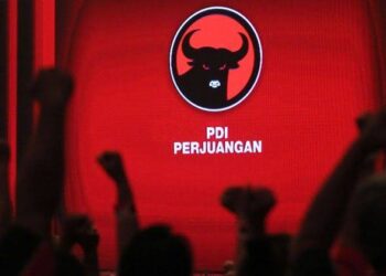 Serahkan Pandangan Umum, F-PDI Perjuangan DPRD Jabar Soroti Dana Penanggulangan Covid-19