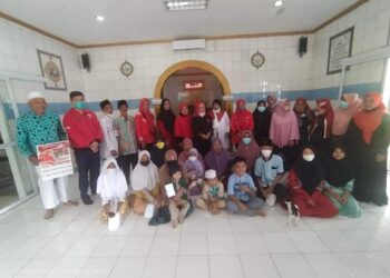 Peringati Hari Ibu, Noor Rafiqa Gelar Santunan Yatim Dan Dhuafa