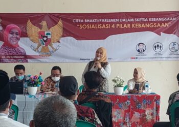 Iis Turniasih Sosialisasi 4 Pilar Kebangsaan di Kecamatan Purwasari