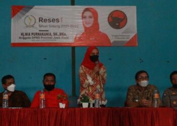 Kegiatan Reses I Tahun 2021 – 2022 DPRD Jabar Hj Nia Purnakania Sapa Masyarakat Desa Majakerta Majalaya