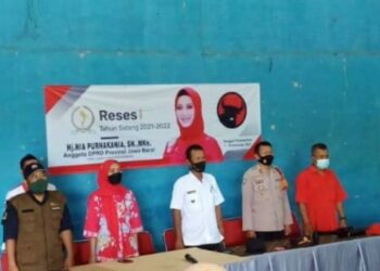 Reses I Tahun 2021-2022 DPRD Jabar Hj Nia Purnakania Sapa Masyarakat Padamukti Solokan Jeruk