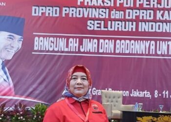 Anggota DPRD Jabar Hj Iis Turniasih Hadiri HUT PDI Perjuangan Ke 49 dan Bimtek