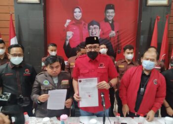 PDIP Jabar Minta Arteria Dahlan Dipecat