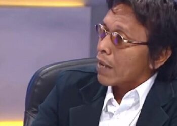 Adian Napitupulu: Sianida di Sungai Cikaniki Harus Diusut Tuntas