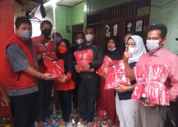 Natala Sumedha Gelar Konsolidasi Dan Bagikan Seragam
