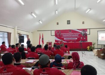 Ketua DPP PDI Perjuangan Membuka Secara Resmi Gelar Pendidikan Kader Pratama di DPC Garut